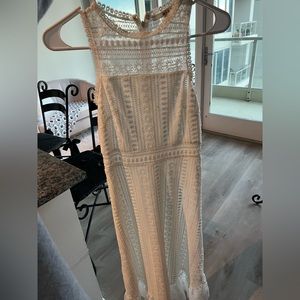 Francesca’s white ruffle dress